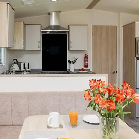 Cornish Coasts Holiday Park Bude Exterior photo