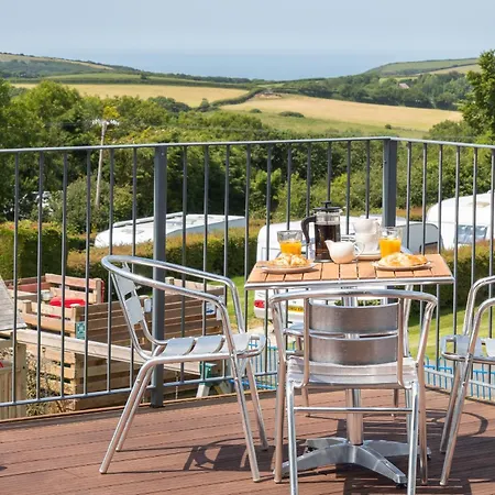 Cornish Coasts Holiday Park Bude Exterior photo