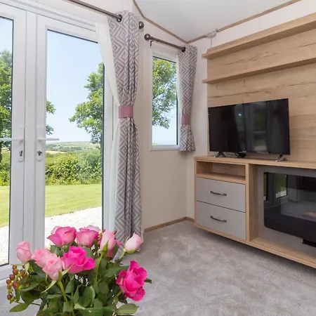 Cornish Coasts Holiday Park Bude Exterior photo