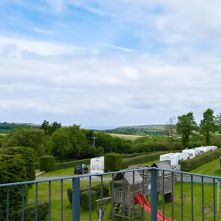 Cornish Coasts Holiday Park Bude Exterior photo